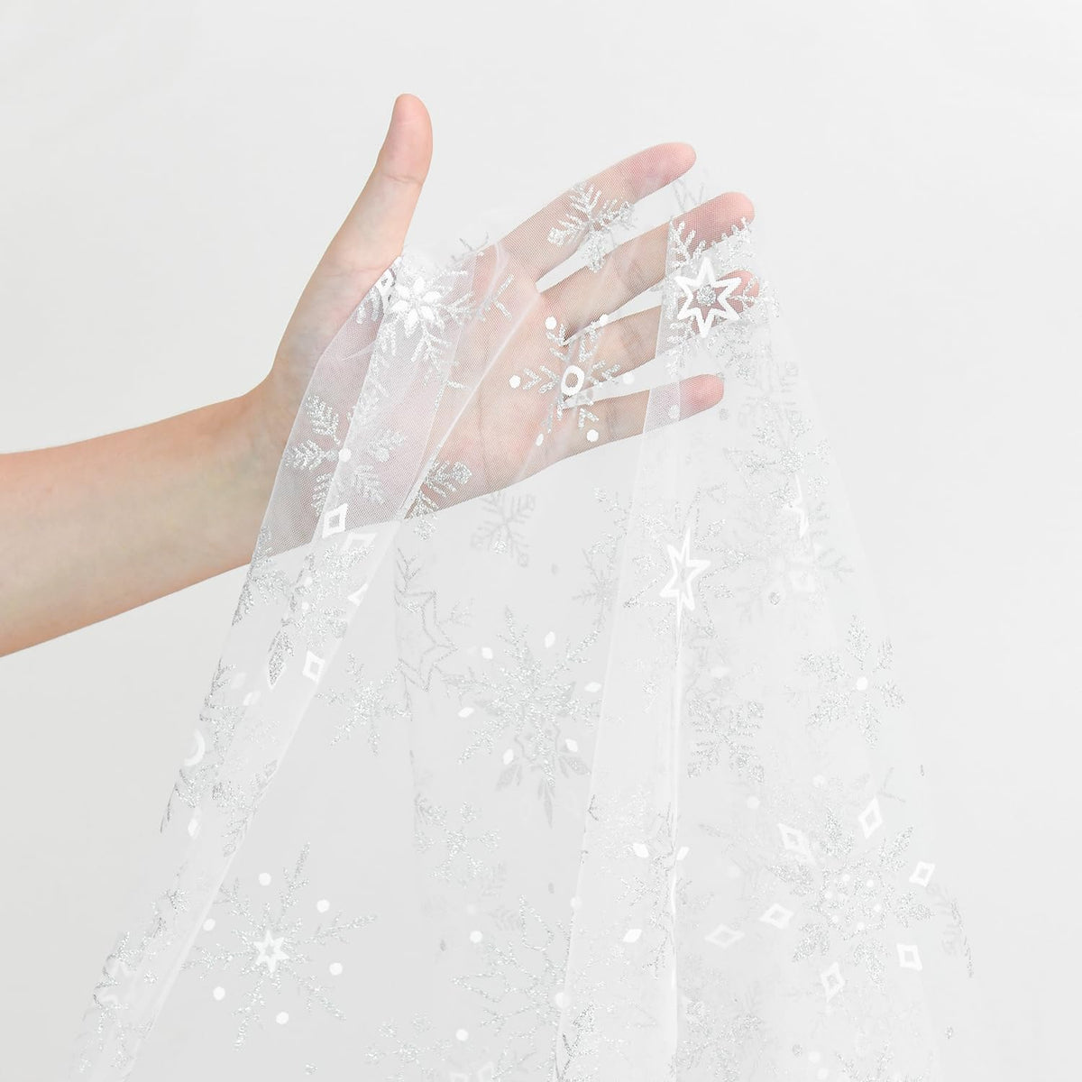Artoid Mode Silver Snowflakes Christmas Gauze Table Runner 120 Inch 10FT, Seasonal Sheer Winter Kitchen Dining Holiday Wedding Table Decor for Home Party