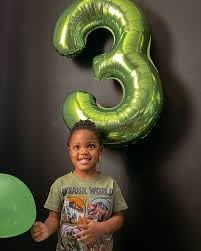 Light Green 6 Balloon - Image 4