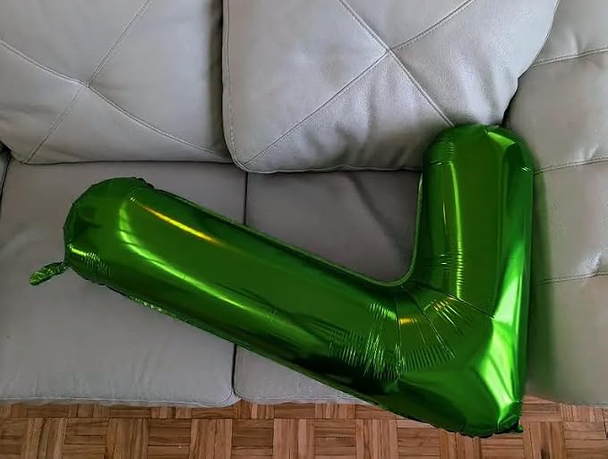 Green 17 Balloon - Image 7
