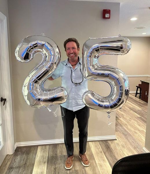 Silver Number 25 Balloon 40 Inch - Image 2