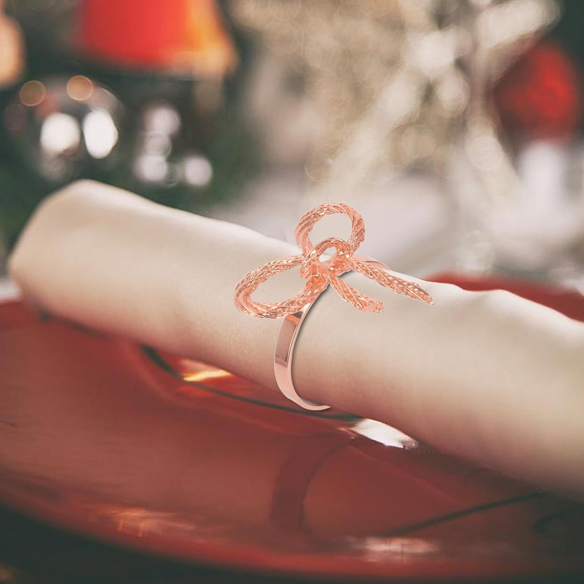Pack of 12 Napkin Rings Alloy Hollow Out Flower Napkin Holder Dinning Table Napkin Ring for Dinner Parties Wedding Banquet Table Setting Family Gatherings Table Decor（Rose Gold，12）