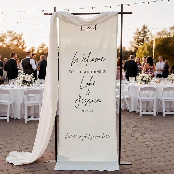 Personalized Wedding Welcome Banner Linen – Custom Names & Date, Elegant Fabric - Image 2