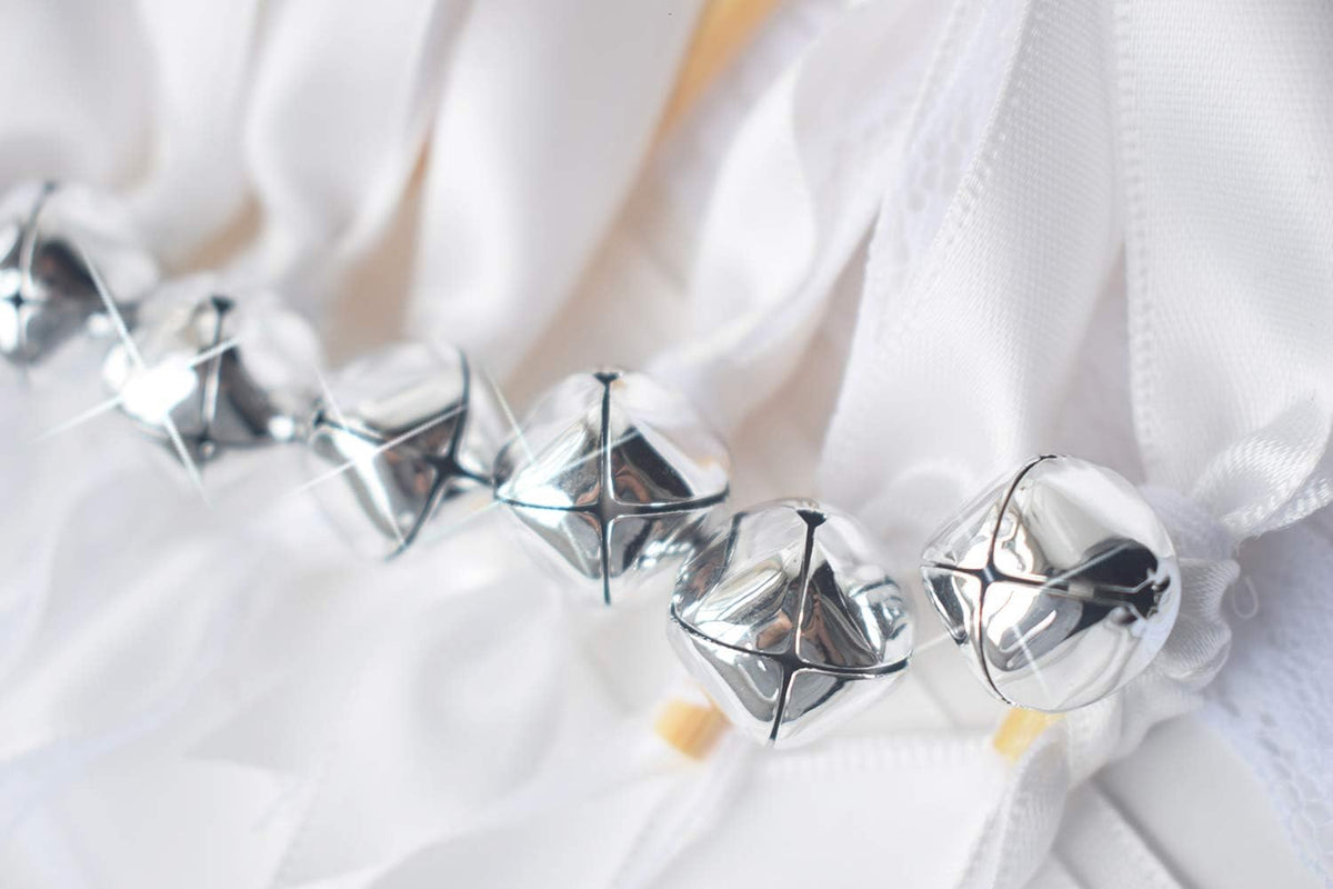Kingsnow 50 Pack White Lace Ribbon Wands Wedding Streamers with Silver Bells, Silk Fairy Stick Wish Wands for Wedding Send off Party Activities Holiday Celebration