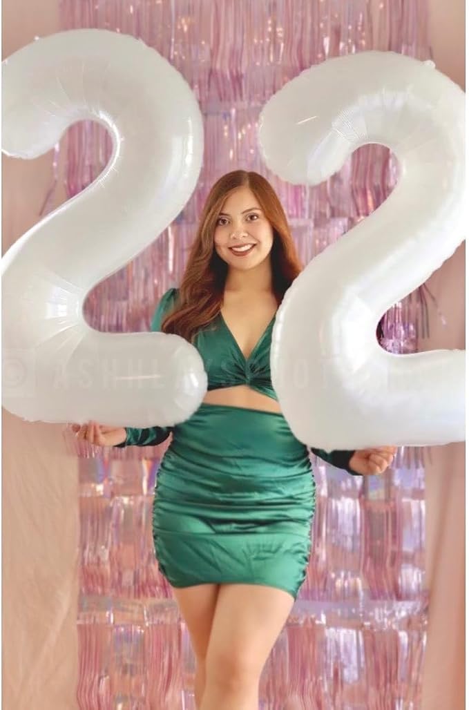 White 11 Balloon - Image 7