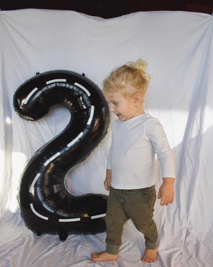 Race Car Number 7 Balloon 40 Inch - Image 8