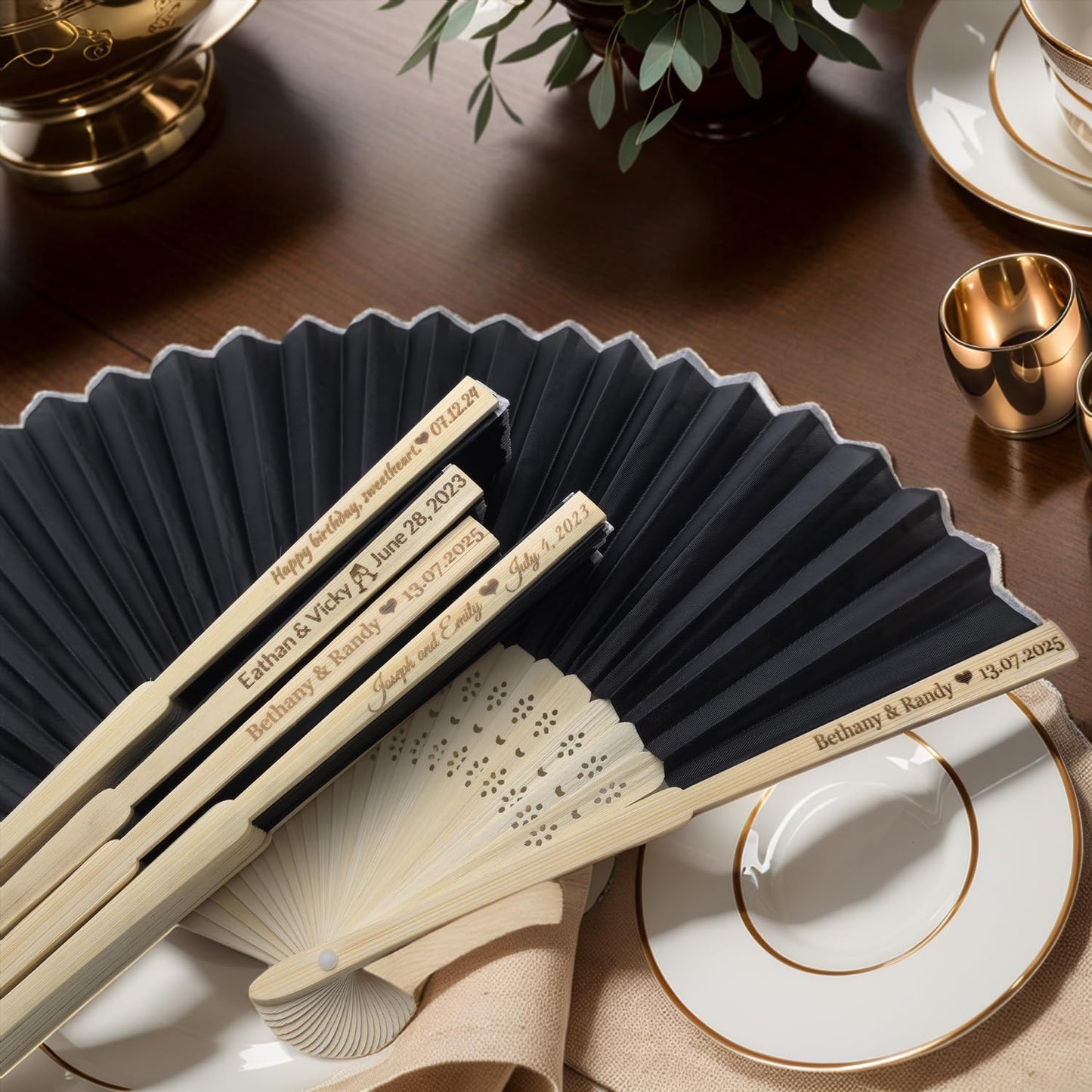 25Pcs Personalized Silk Fans Folding Hand Fan, Custom Wedding Bridal Party Favors, Summer Wedding Bride, Wedding Gift, Thank You Gift (Black)