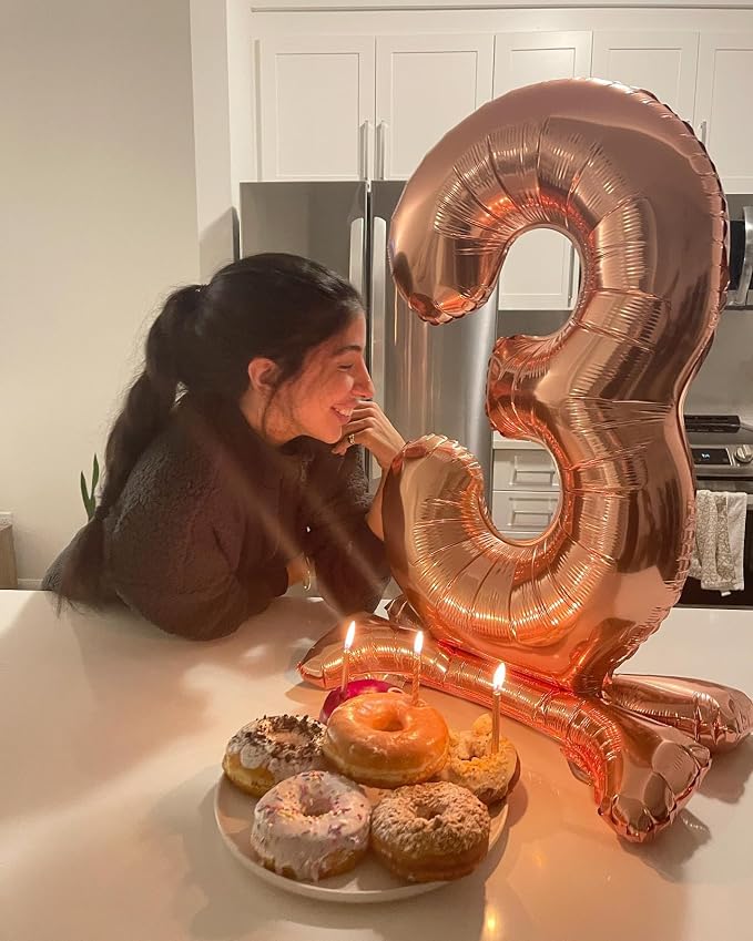 Rose Gold 7 Balloon - Image 4
