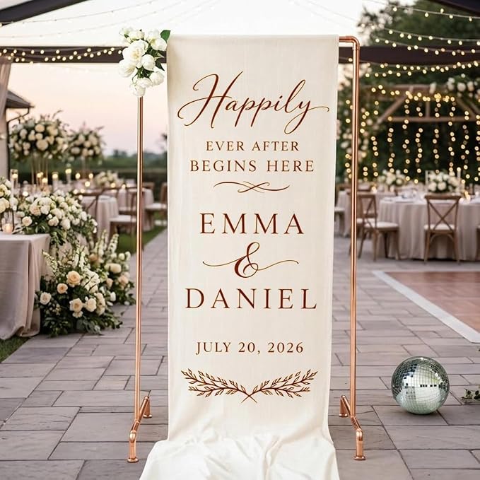 Personalized Wedding Welcome Banner Linen – Custom Names & Date, Elegant Fabric - Image 2