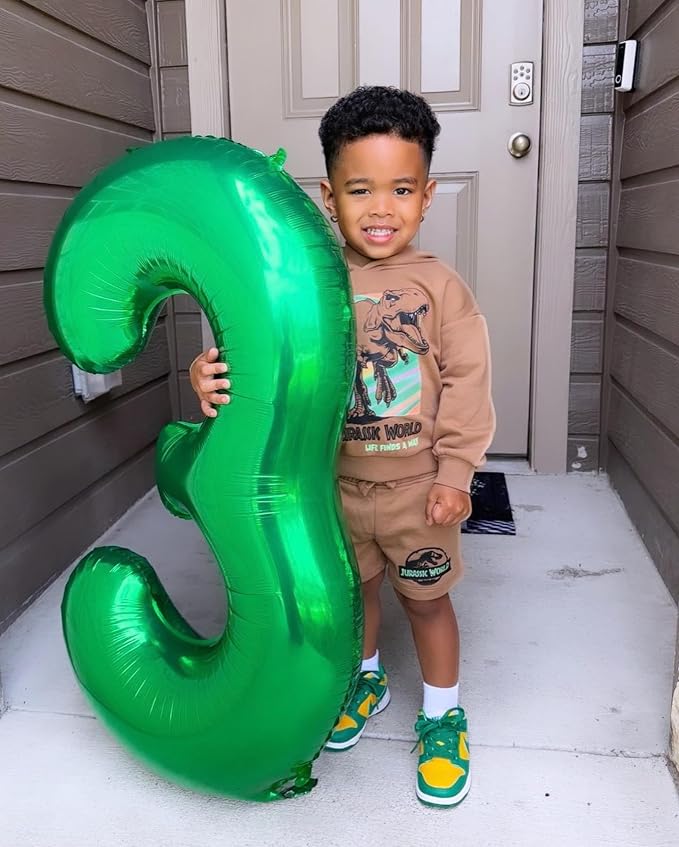 Green 4 Balloon - Image 2