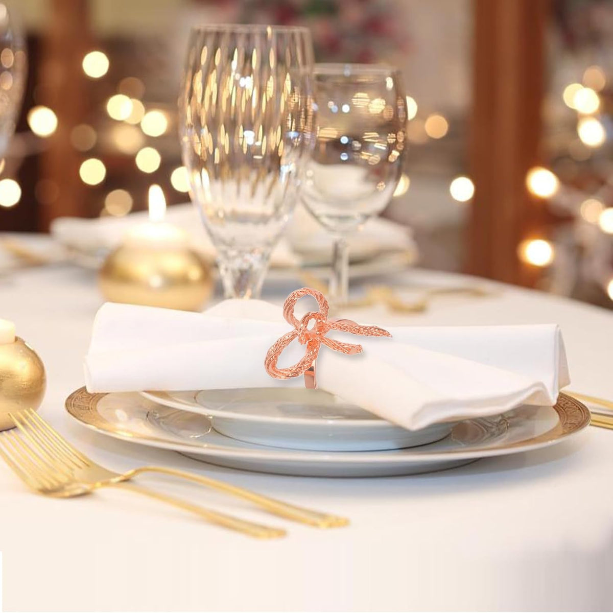 Pack of 12 Napkin Rings Alloy Hollow Out Flower Napkin Holder Dinning Table Napkin Ring for Dinner Parties Wedding Banquet Table Setting Family Gatherings Table Decor（Rose Gold，12）
