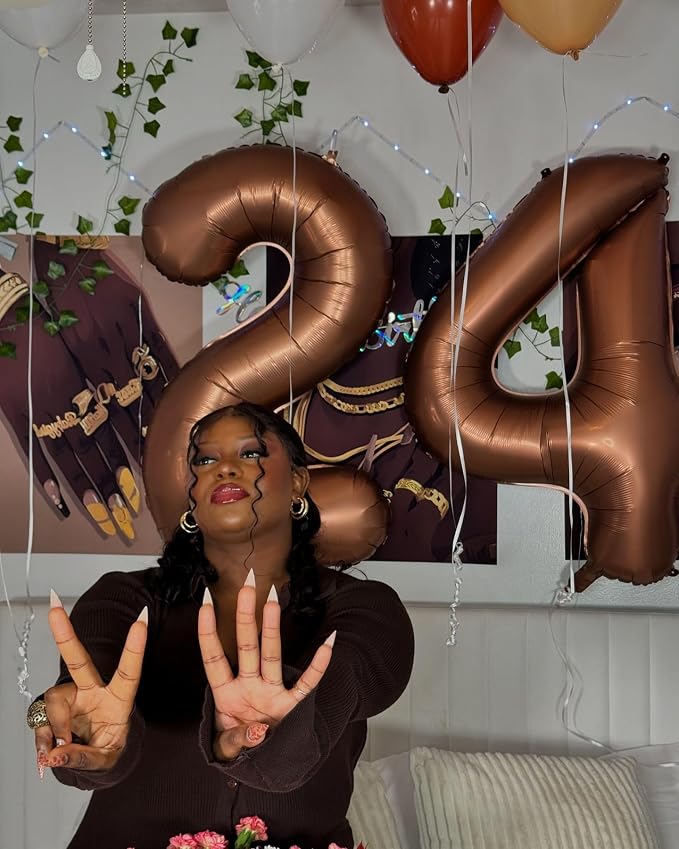 Brown 19 Balloon - Image 8