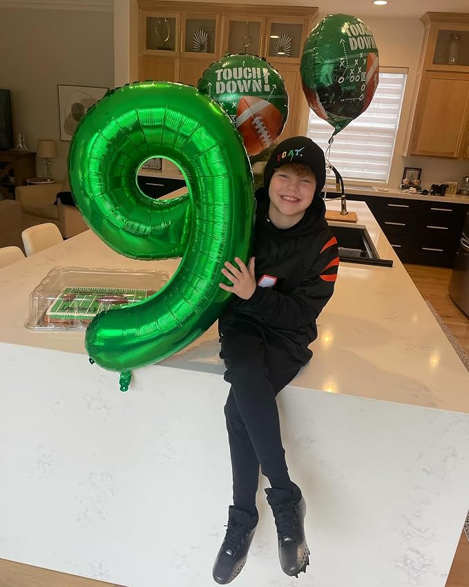 Green 9 Balloon - Image 2