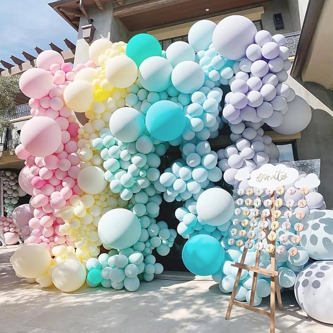 18 inch Pastel Green Balloons - Image 5
