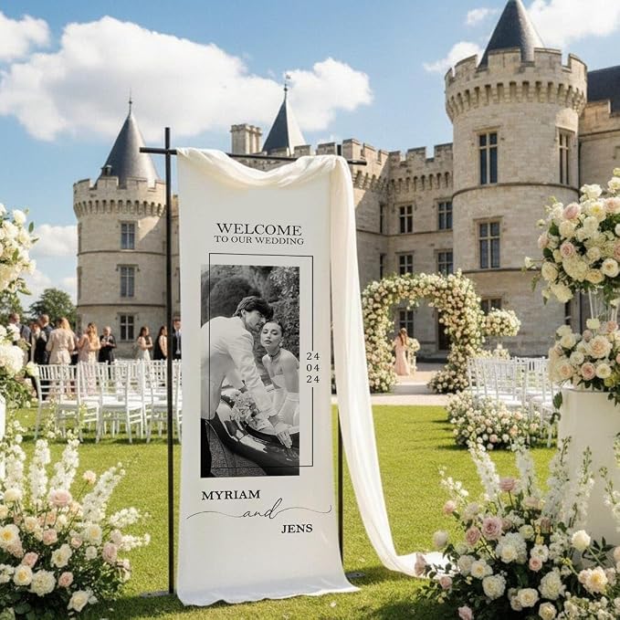 Personalized Wedding Welcome Banner Linen – Custom Names & Date, Elegant Fabric - Image 2