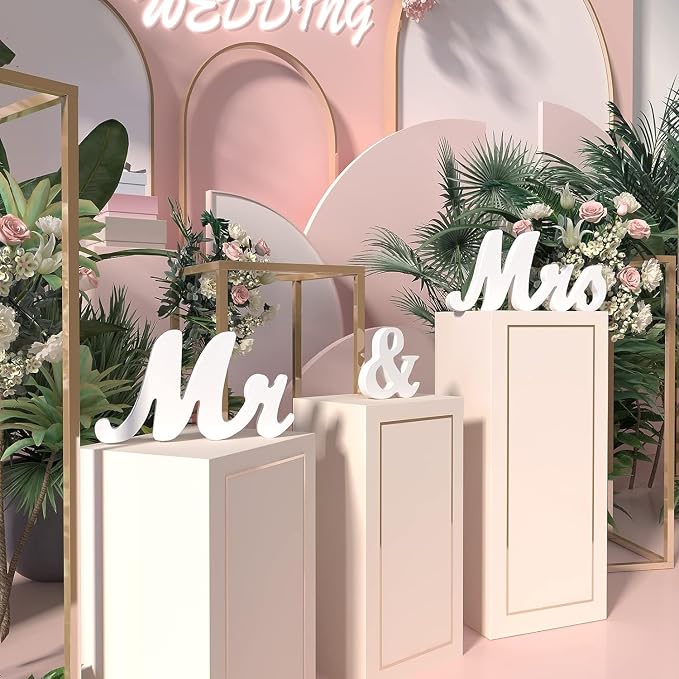 VIOPVERY Wooden Mr & Mrs Wedding Sign - Image 5