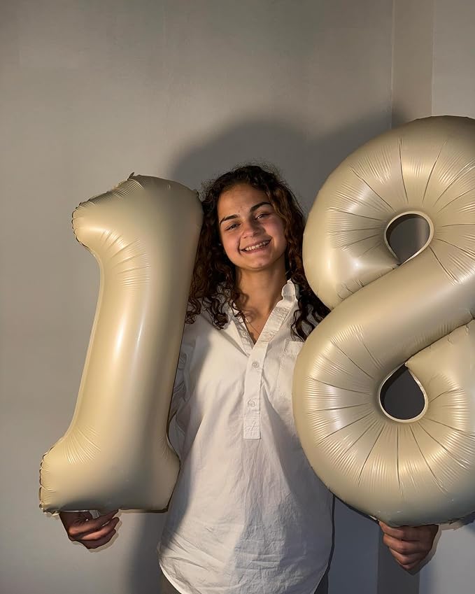 Cream 8 Balloon - Image 2