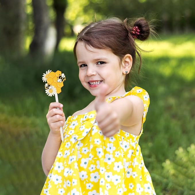 TICIAGA Summer Bee Wooden Picks - Image 5