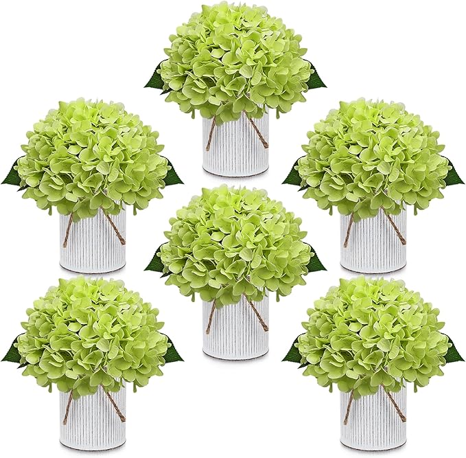 Flower Table Centerpieces by DIYDOFUN