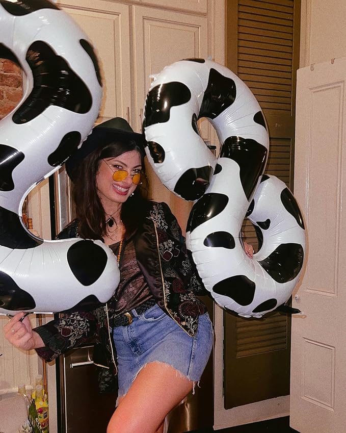 Cow Print 8 Balloon - Image 9