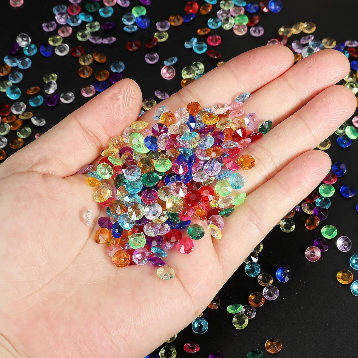 PATIKIL 4000 Pcs Wedding Table Scatter Confetti Crystals 6mm Acrylic Diamonds Vase Fillers Gems for Table Centerpiece Decorations Party Vase Beads, Light Purple