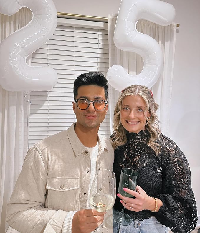 White 16 Balloon - Image 3