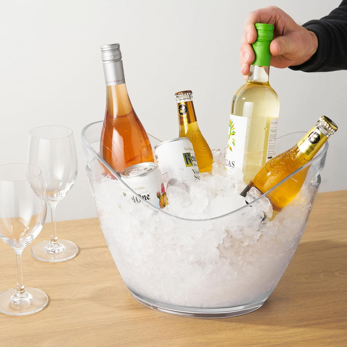 True Chill Acrylic Ice Buckets for Parties and Drinks, 2.11 Gallons (8 Liters) Wine Beer Champagne Bucket, Beverage Tubs Hosting Essentials, Set of 1