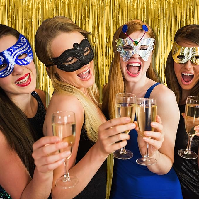 20 Pack Gold Fringe Curtain Backdrop Tinsel Streamers Birthday Party - Image 5